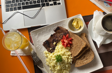 Use natural alternatives like juice to replace sugar